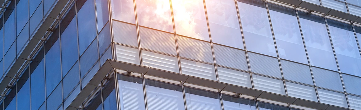 UV-Resistant Glass Experts in St. Petersburg, FL